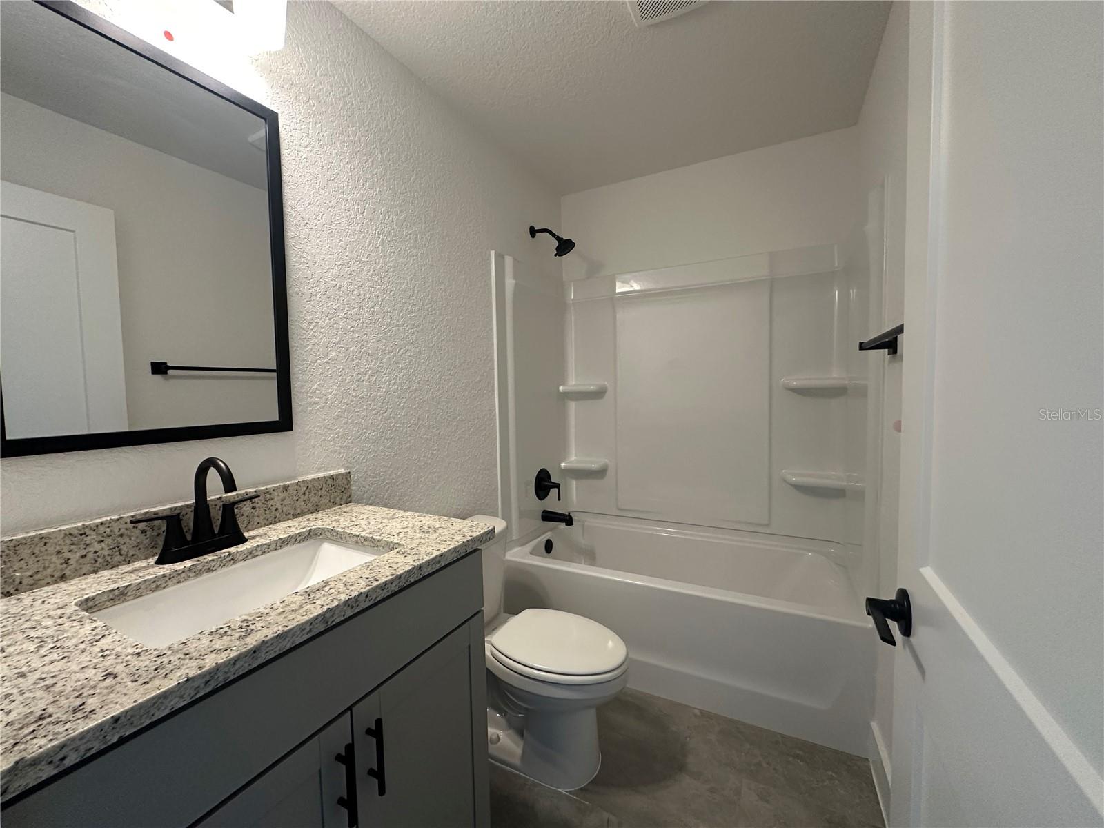 12605 48th, Oxford, FL 34484