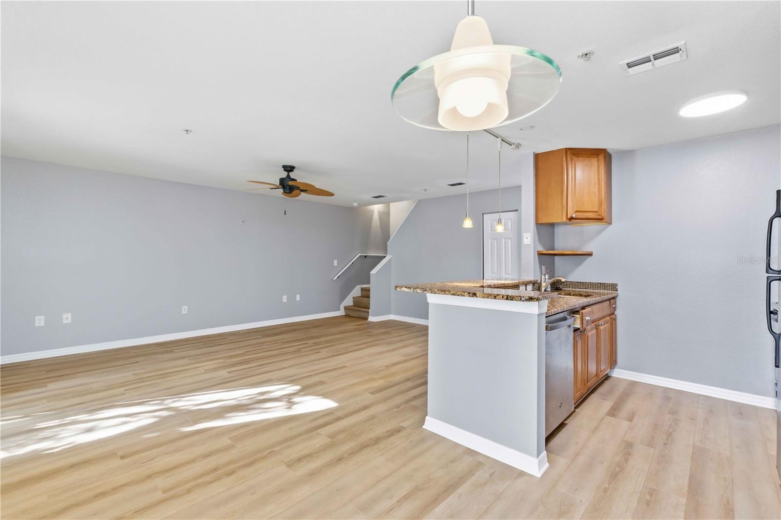 850 Tamiami Unit 630, Sarasota, FL 34236
