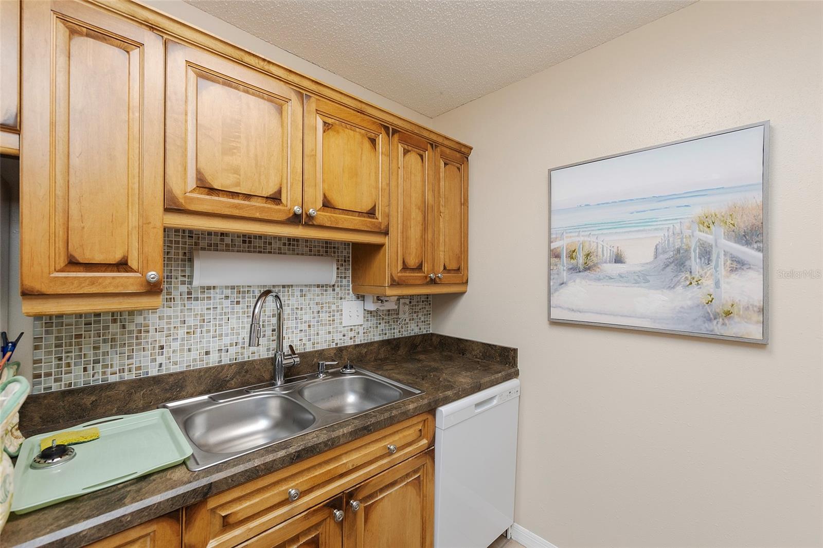 1600 Big Tree Unit U7, South Daytona, FL 32119