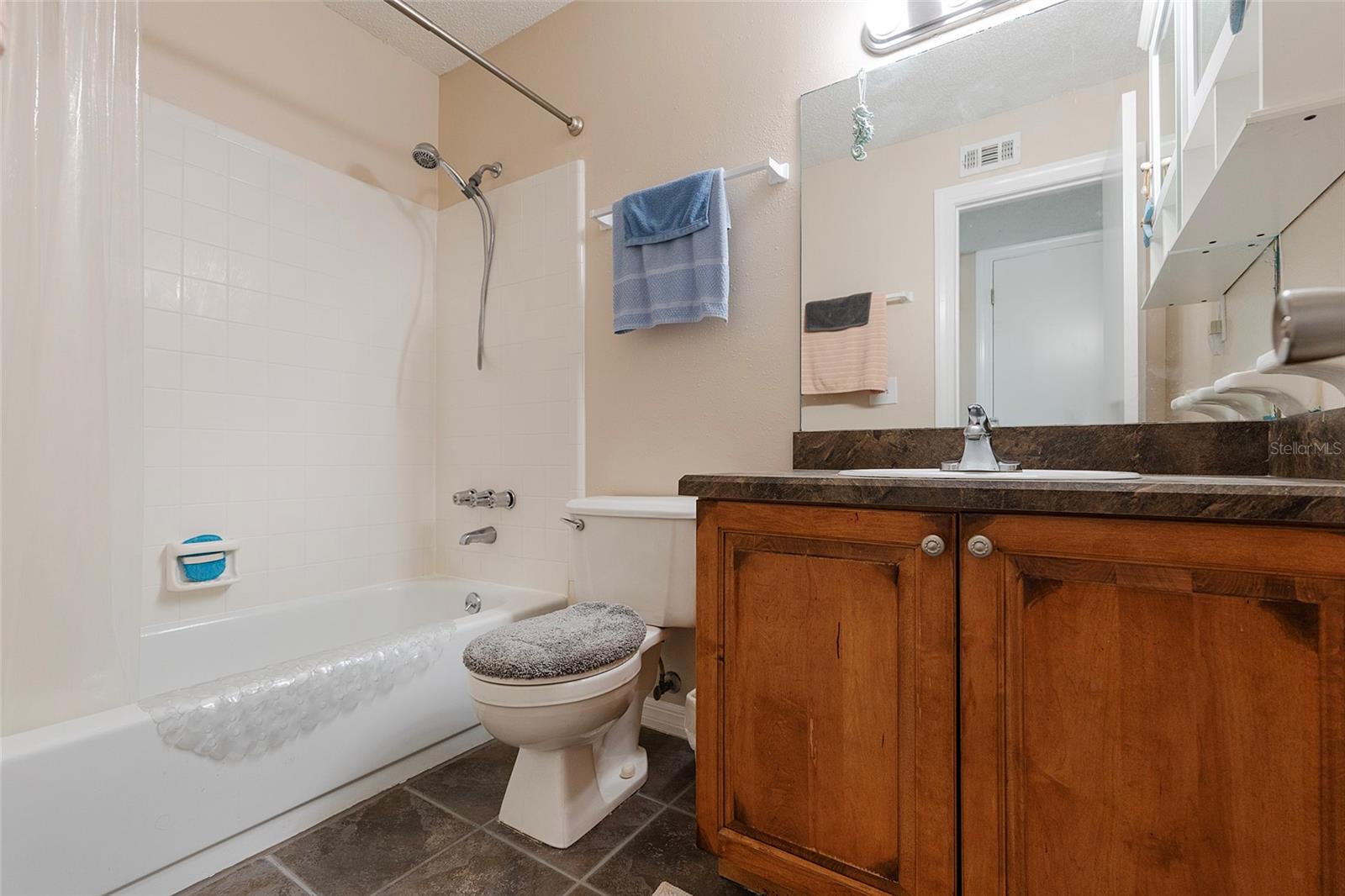 1600 Big Tree Unit U7, South Daytona, FL 32119