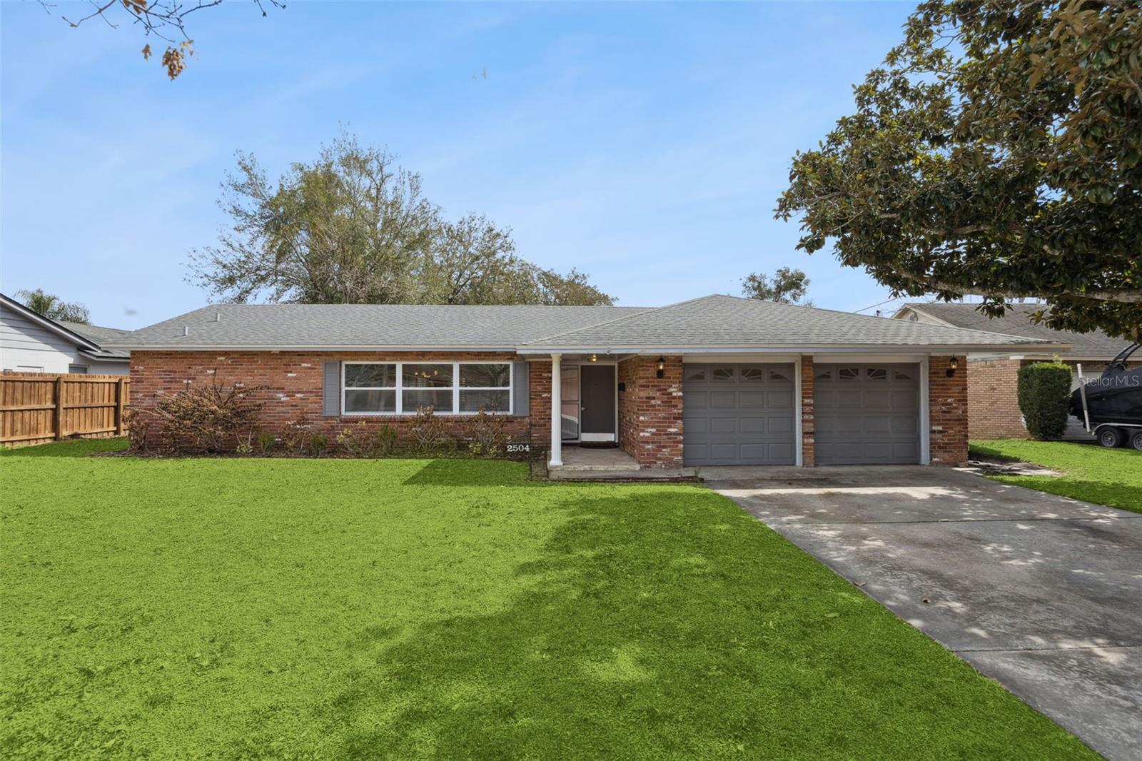 2504 Lauderdale, Orlando, FL 32805