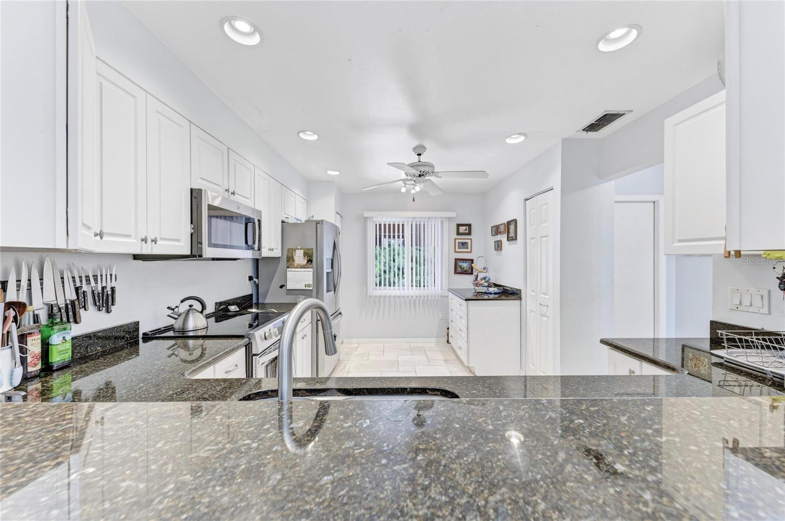 6101 34th Unit 11g, Bradenton, FL 34210