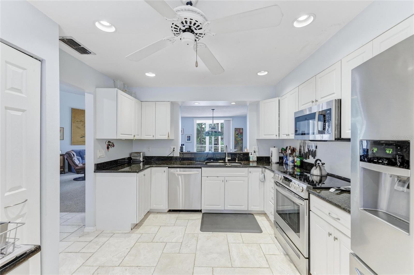 6101 34th Unit 11g, Bradenton, FL 34210
