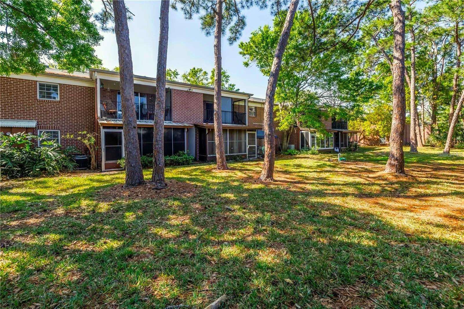 1143 85th Unit D, St Petersburg, FL 33702