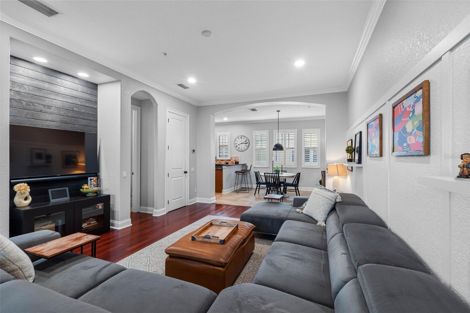 6031 Bowen Daniel Unit 105, Tampa, FL 33616