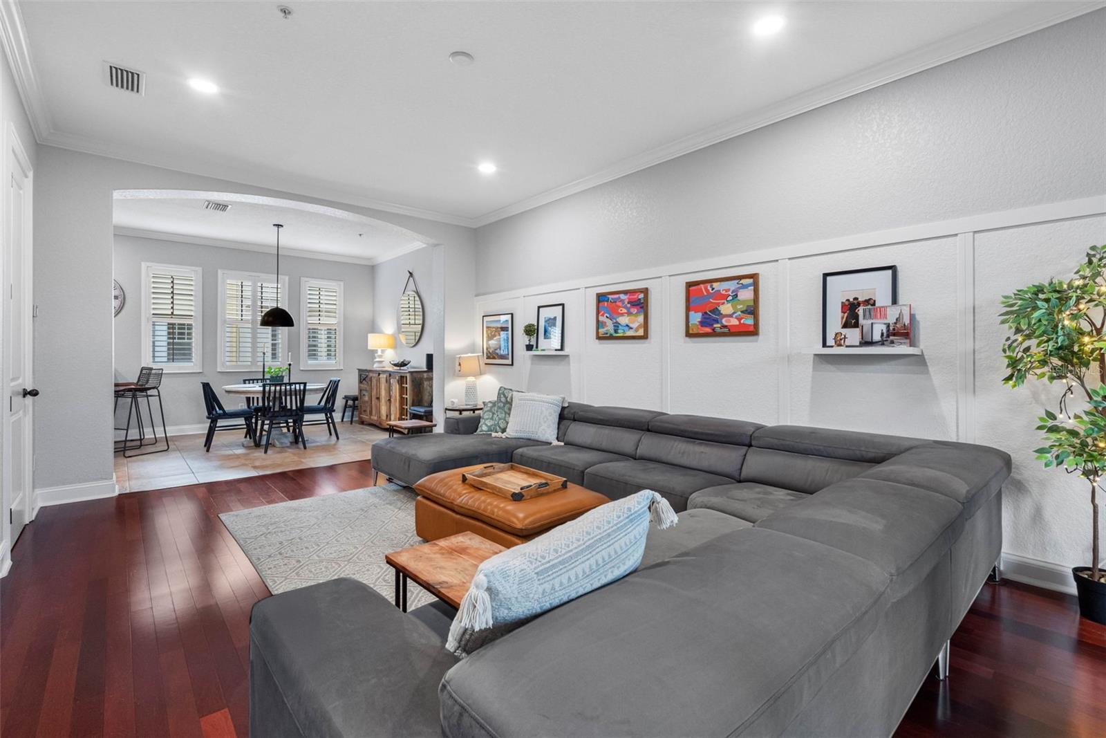 6031 Bowen Daniel Unit 105, Tampa, FL 33616