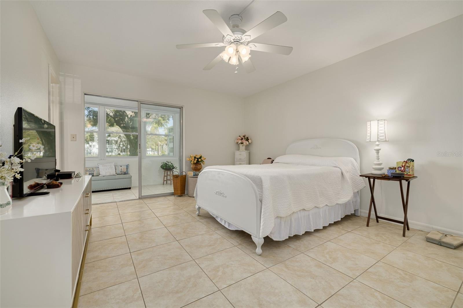 1001 77th Unit 112, St Petersburg, FL 33702