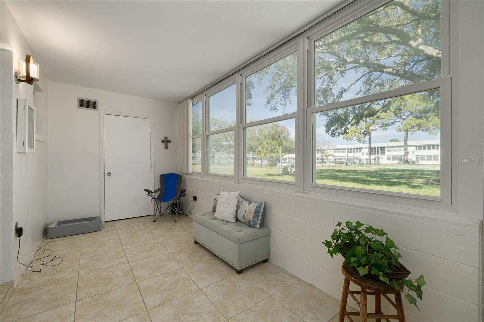 1001 77th Unit 112, St Petersburg, FL 33702