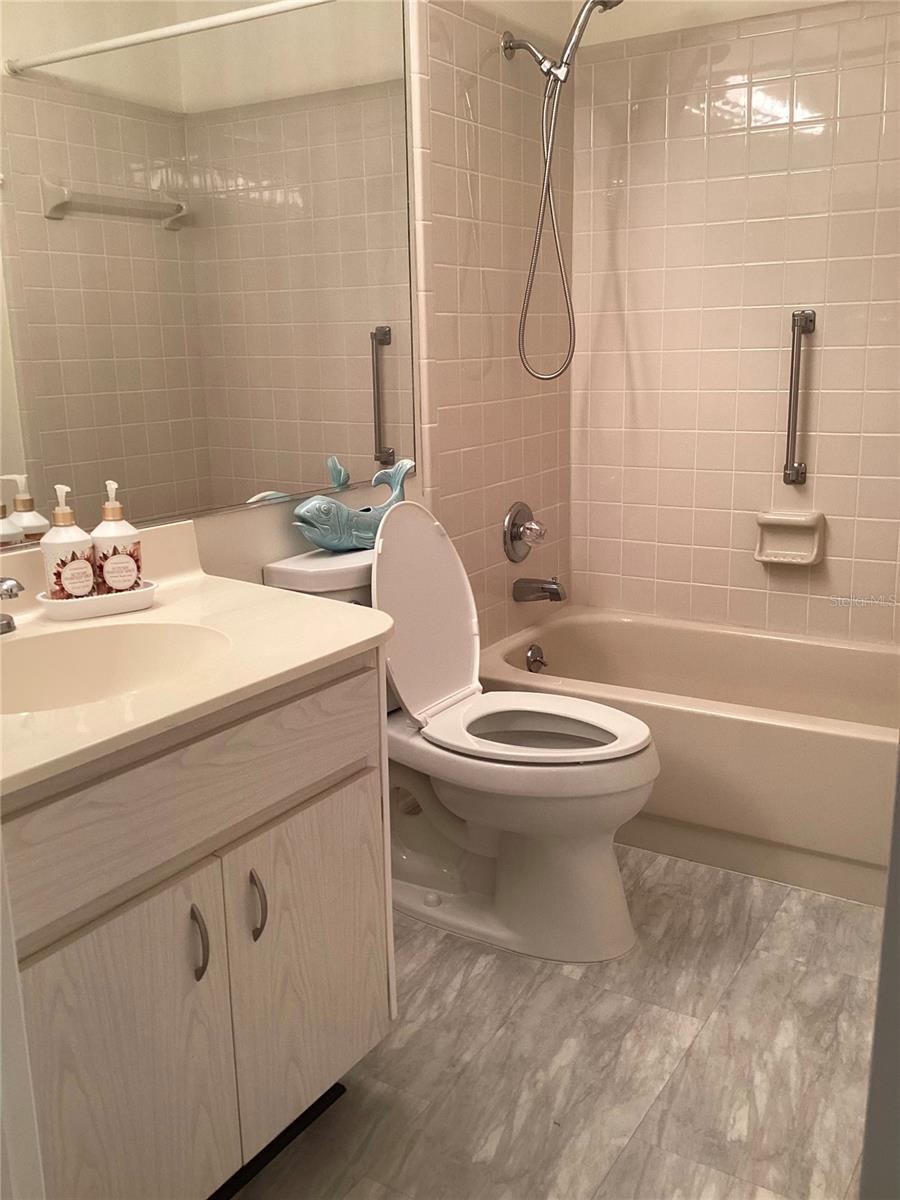 2512 Lancaster Unit 2512, Sun City Center, FL 33573