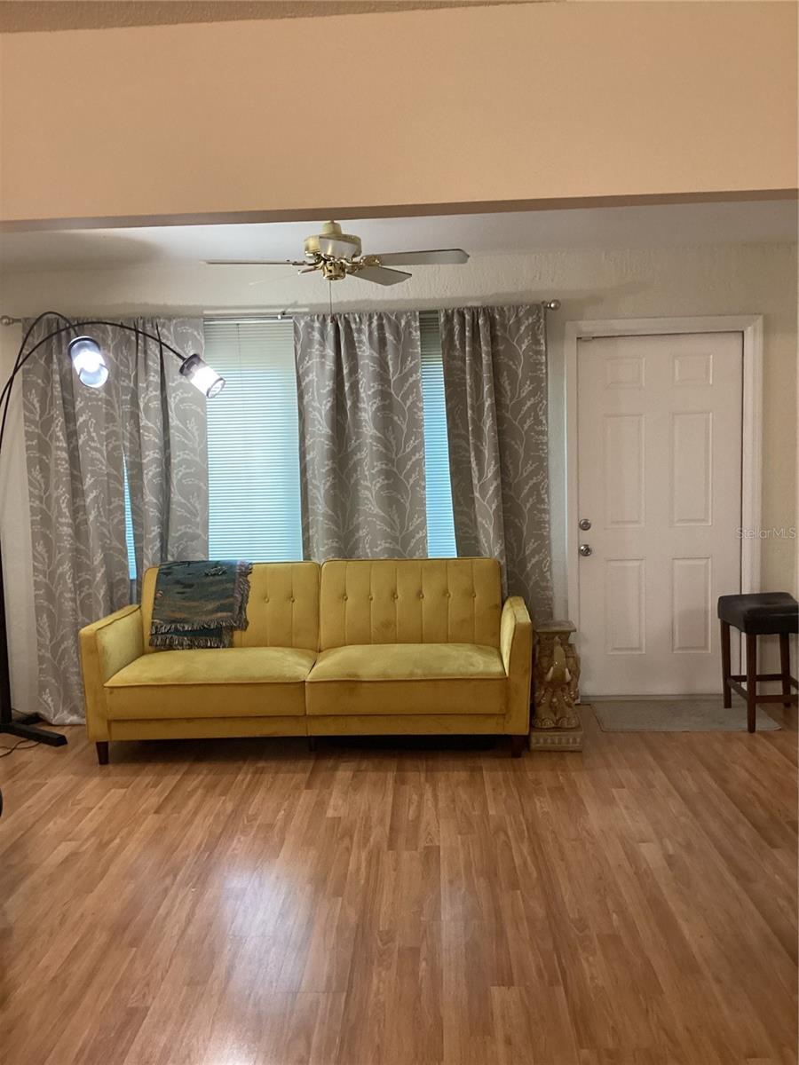 2512 Lancaster Unit 2512, Sun City Center, FL 33573