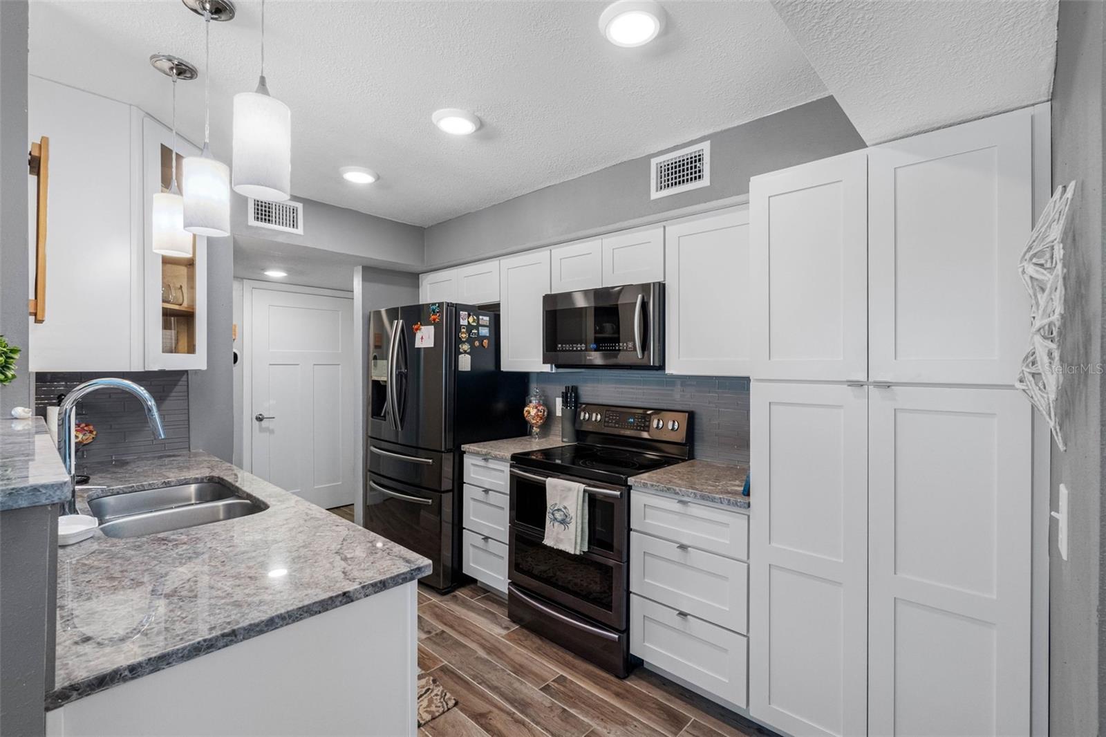 17400 Gulf Unit I3, Redington Shores, FL 33708