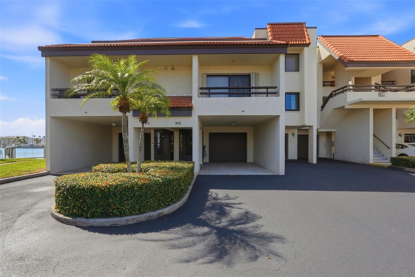 128 1st Street E. Unit 102, Tierra Verde, FL 33715