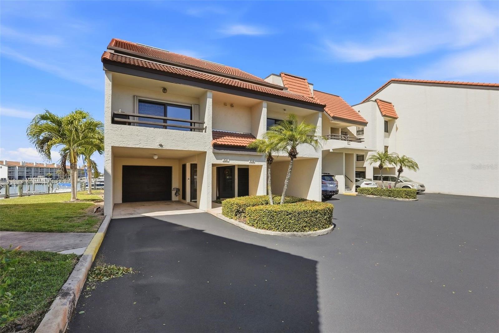 128 1st Street E. Unit 102, Tierra Verde, FL 33715