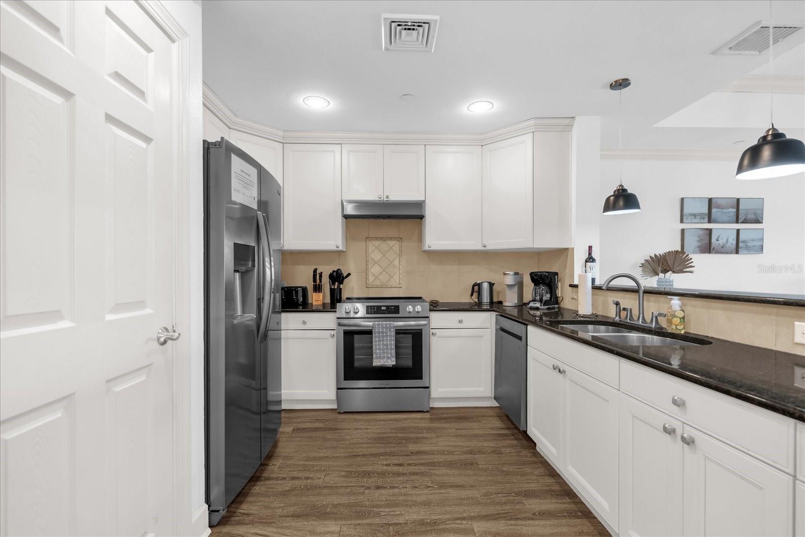 1362 Centre Court Ridge Unit 102, Reunion, FL 34747