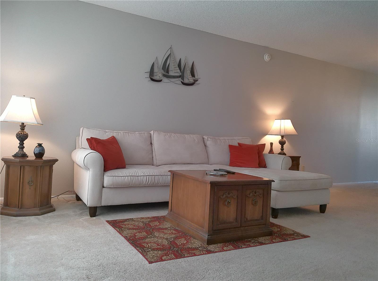 2456 Ecuadorian Unit 38, Clearwater, FL 33763