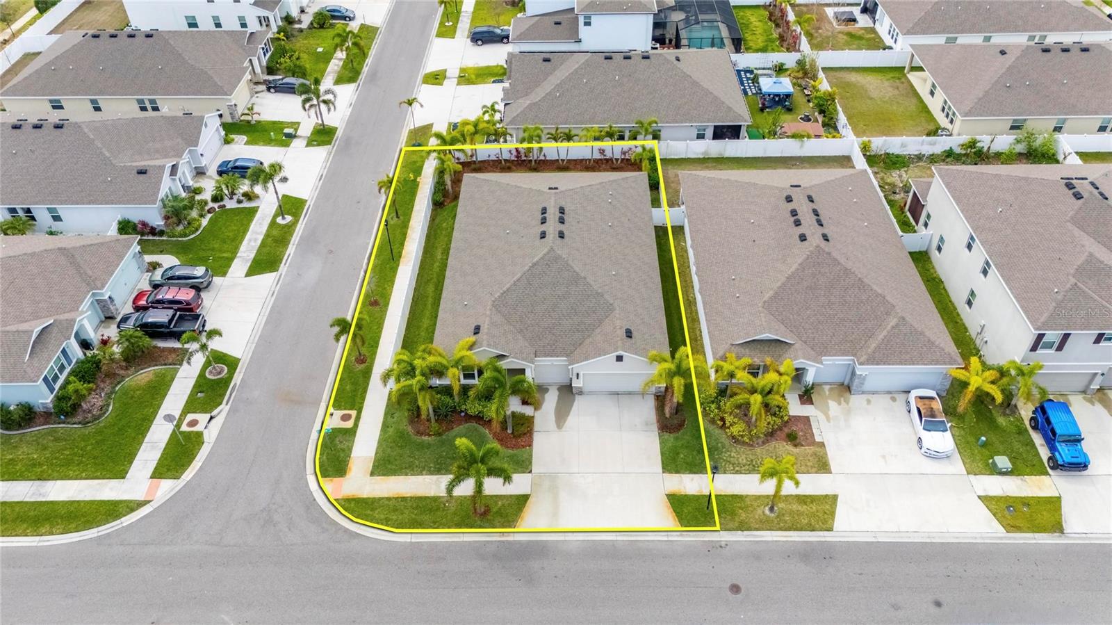 446 6th, Ruskin, FL 33570
