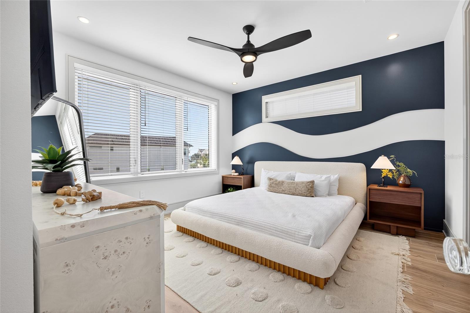100 12th, Bradenton Beach, FL 34217
