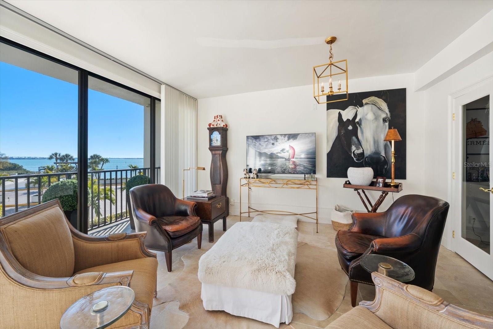 8 Belleview Unit 203, Belleair, FL 33756