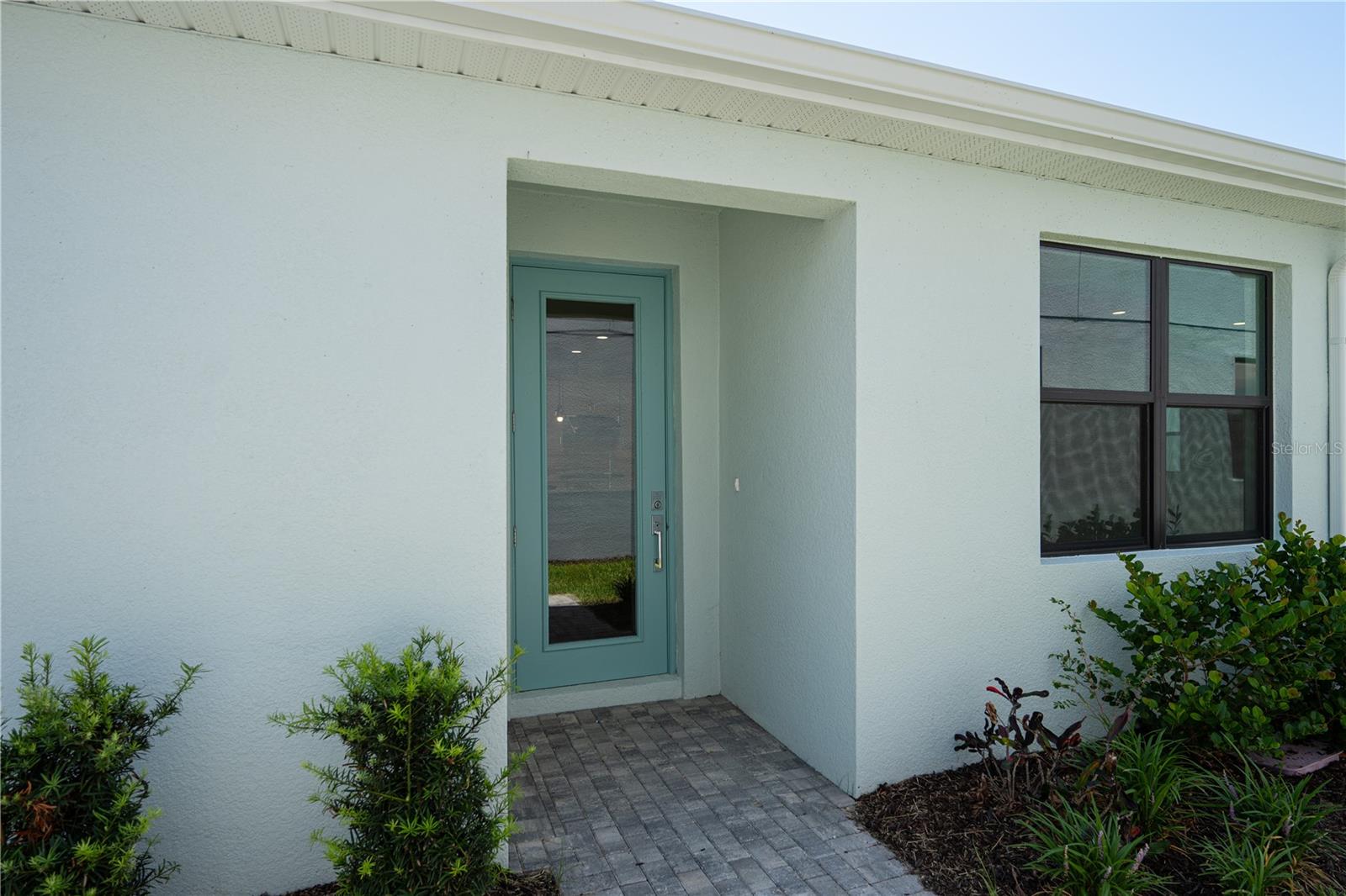 5854 Windbreak, Apollo Beach, FL 33572