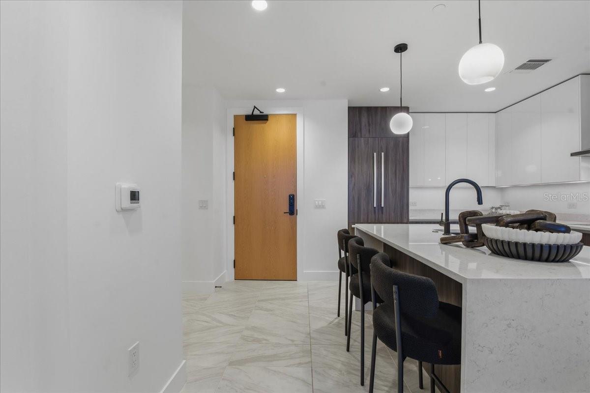 777 3rd Unit 1202, St Petersburg, FL 33701