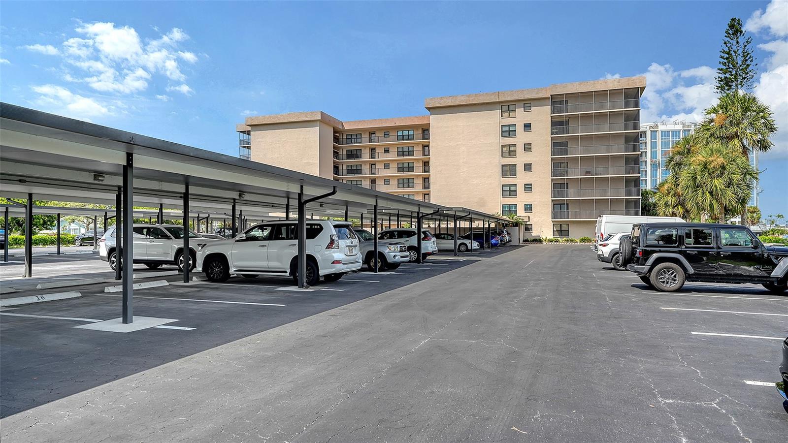 1001 Benjamin Franklin Unit 110, Sarasota, FL 34236
