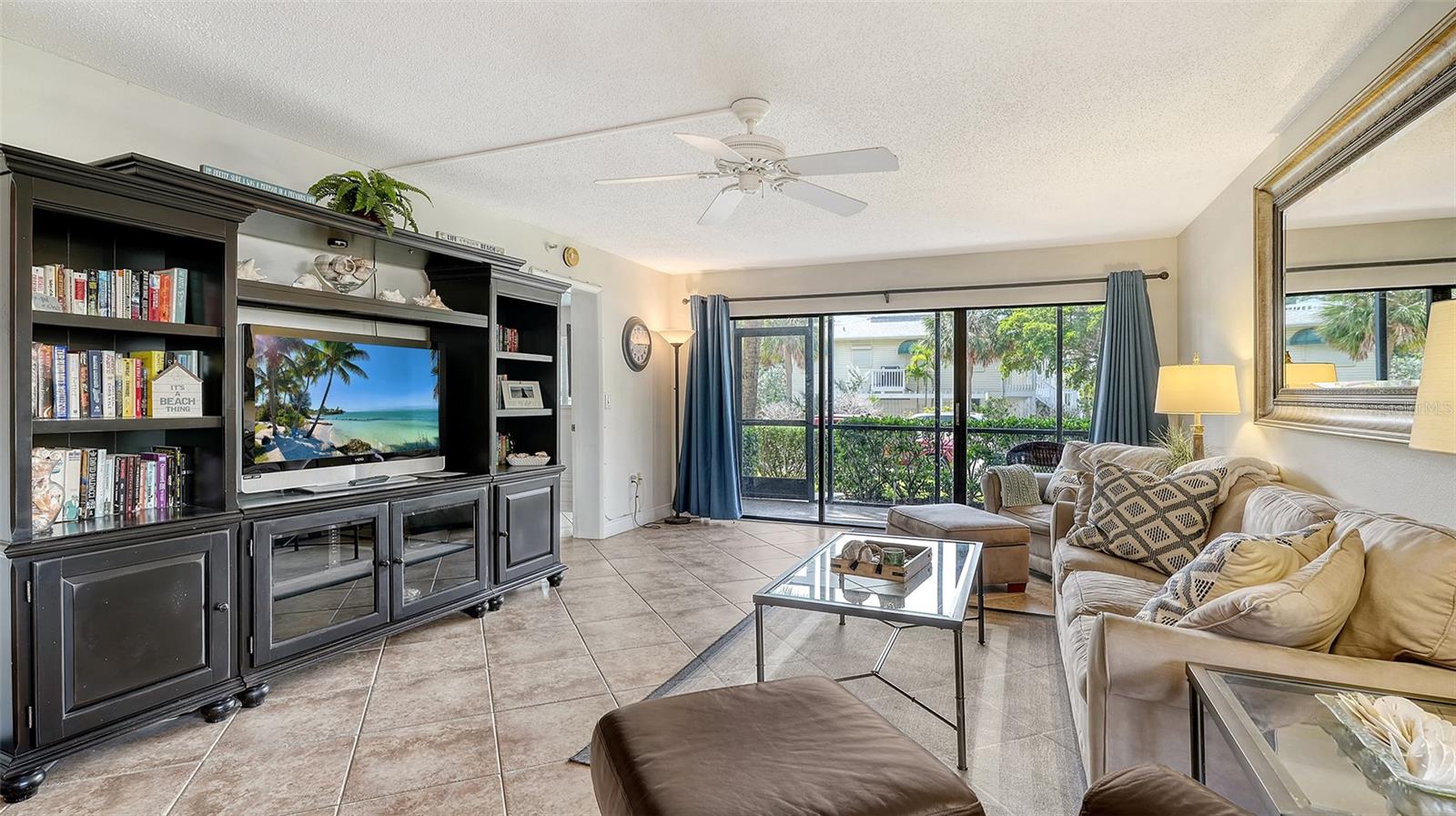 1001 Benjamin Franklin Unit 110, Sarasota, FL 34236