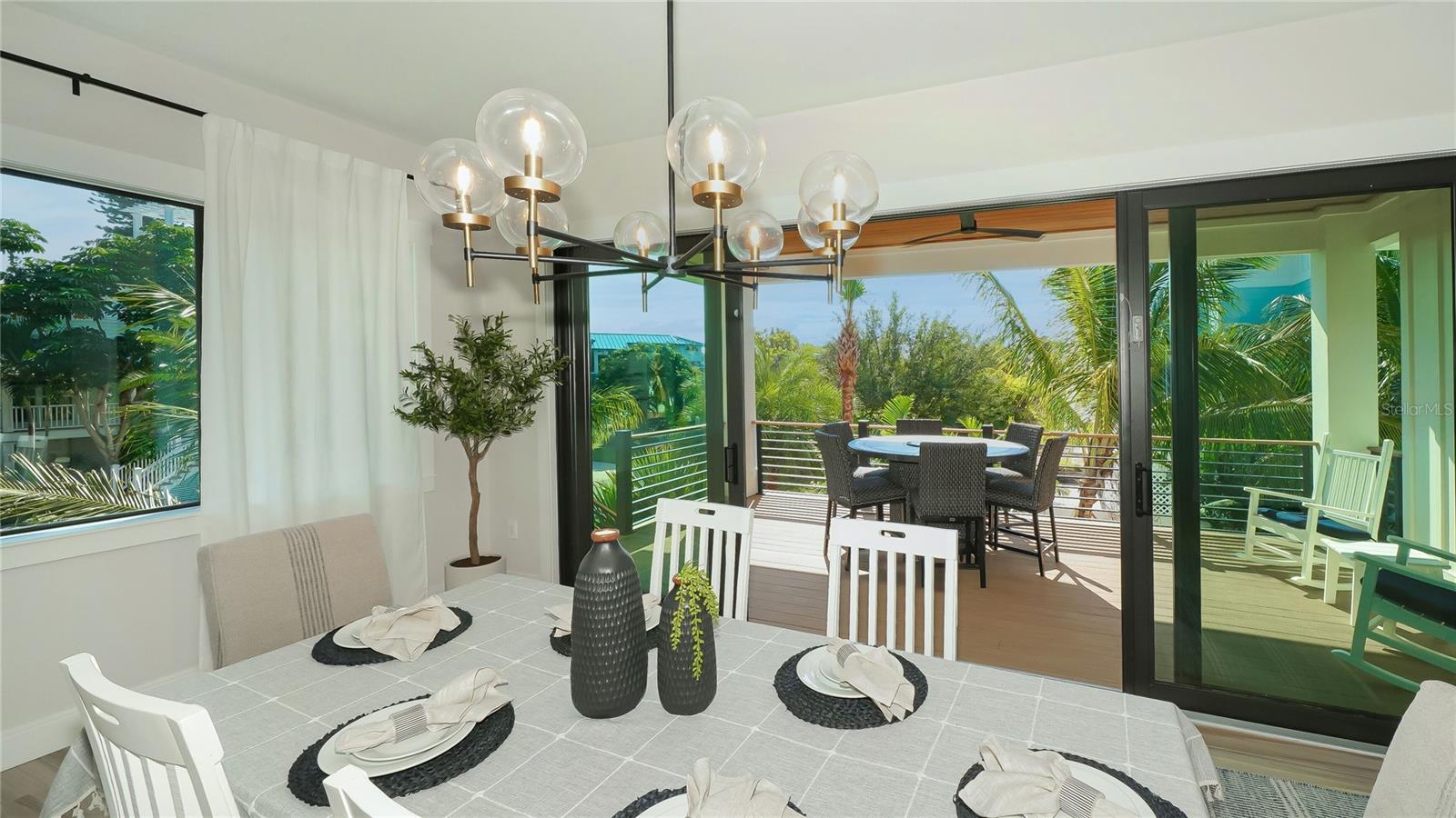 307 62nd, Holmes Beach, FL 34217