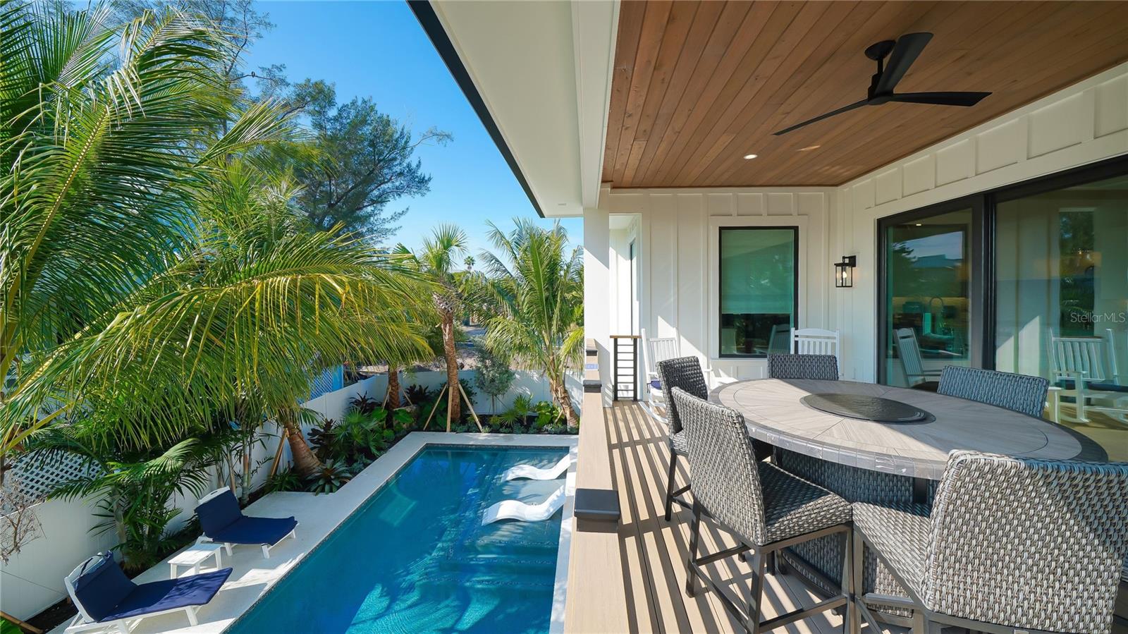 307 62nd, Holmes Beach, FL 34217