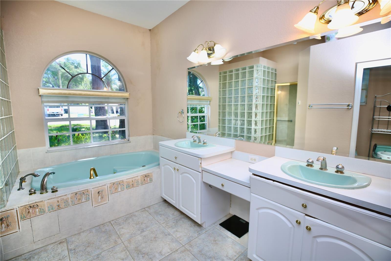 2686 Crystal, Dunedin, FL 34698