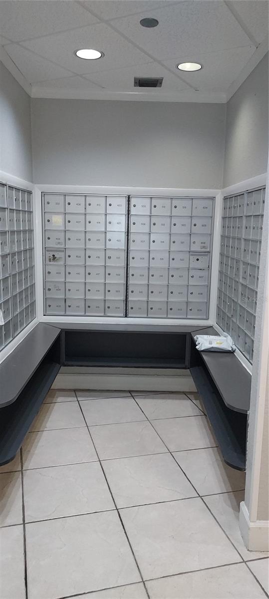1000 Saint Charles Unit 209, Pembroke Pines, FL 33026