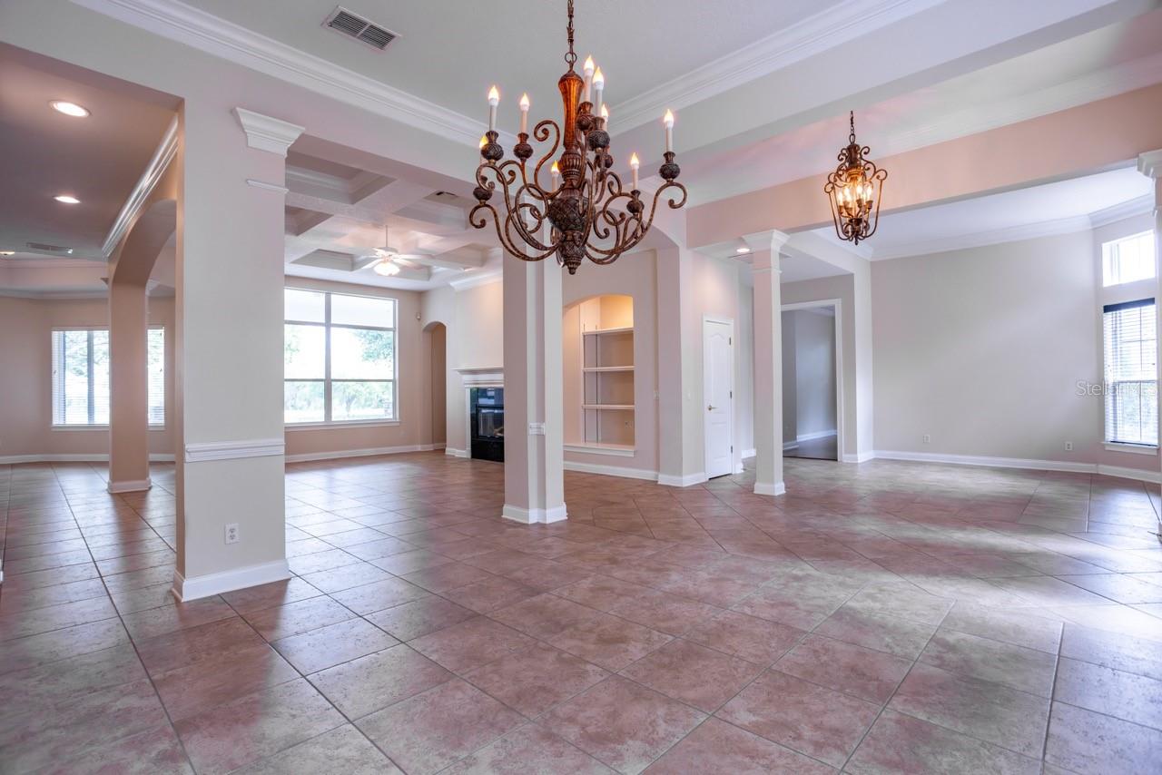 25609 Hawks Run, Sorrento, FL 32776