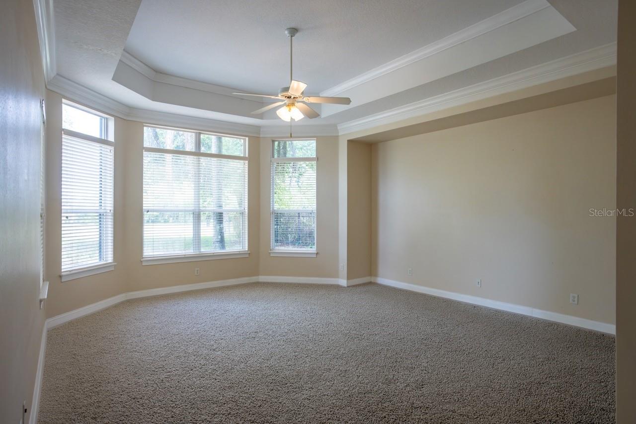 25609 Hawks Run, Sorrento, FL 32776