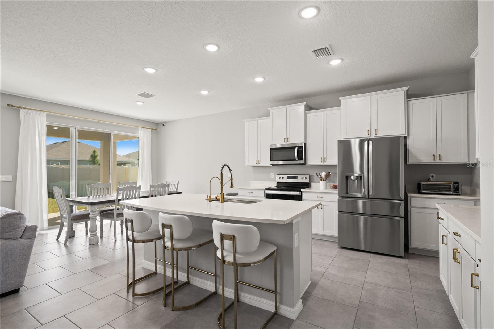 6199 Wandering Willow, Wesley Chapel, FL 33545