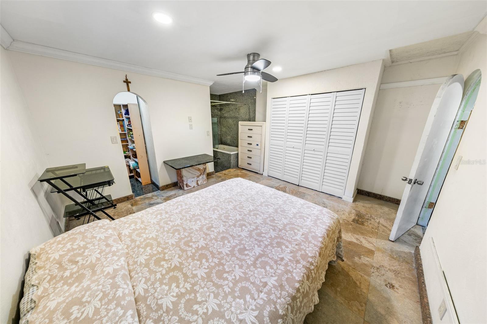 332 Fletcher, Daytona Beach, FL 32114