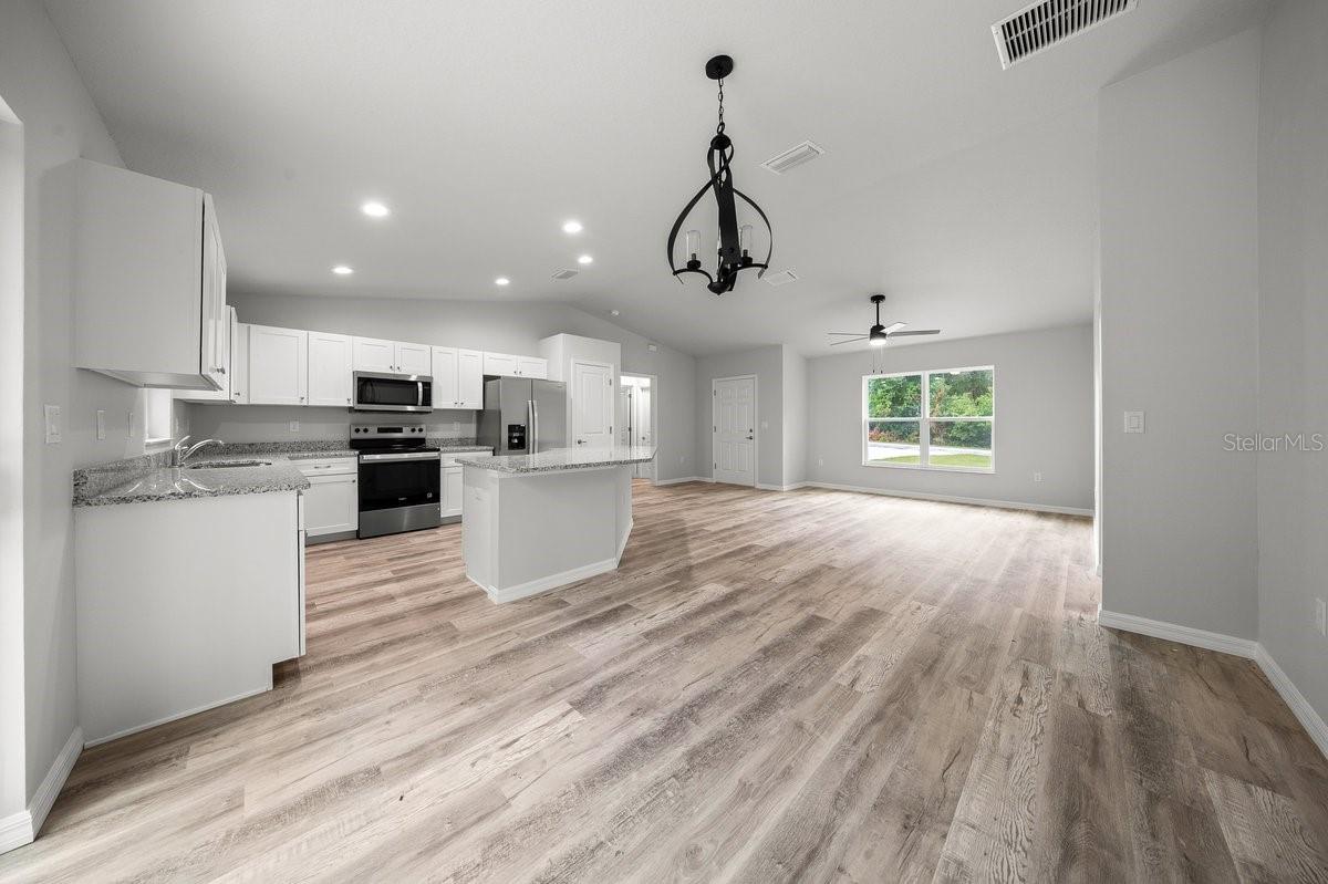 1821 Water Lily, Citrus Springs, FL 34434