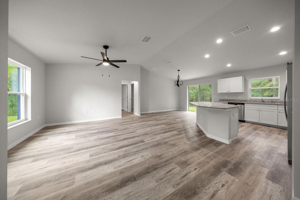 1821 Water Lily, Citrus Springs, FL 34434
