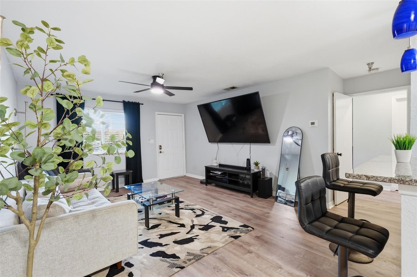 10265 Gandy Unit 1415, St Petersburg, FL 33702