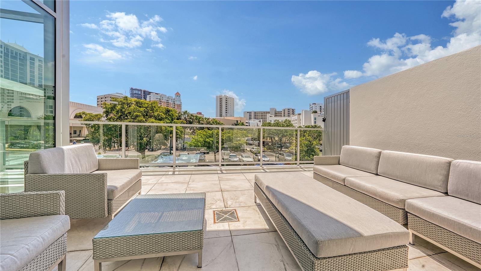 1335 2nd Unit Villa 2E, Sarasota, FL 34236