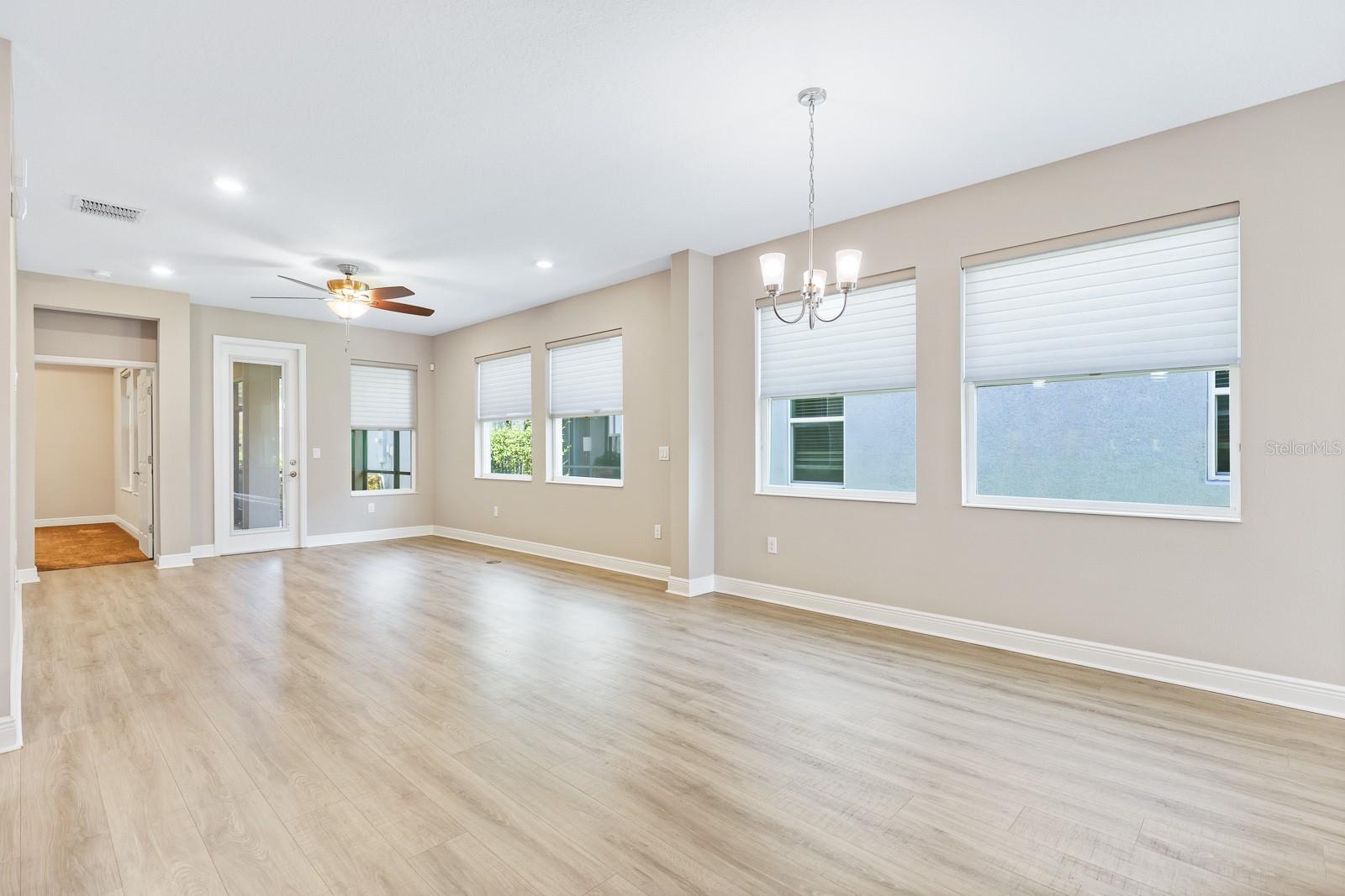 13892 Kingfisher Glen, Lithia, FL 33547