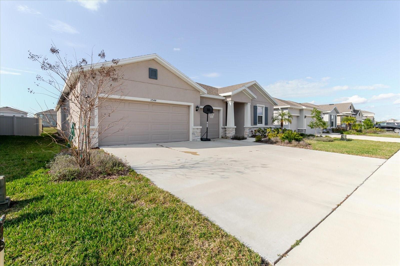 17544 Cantarina, Bradenton, FL 34211