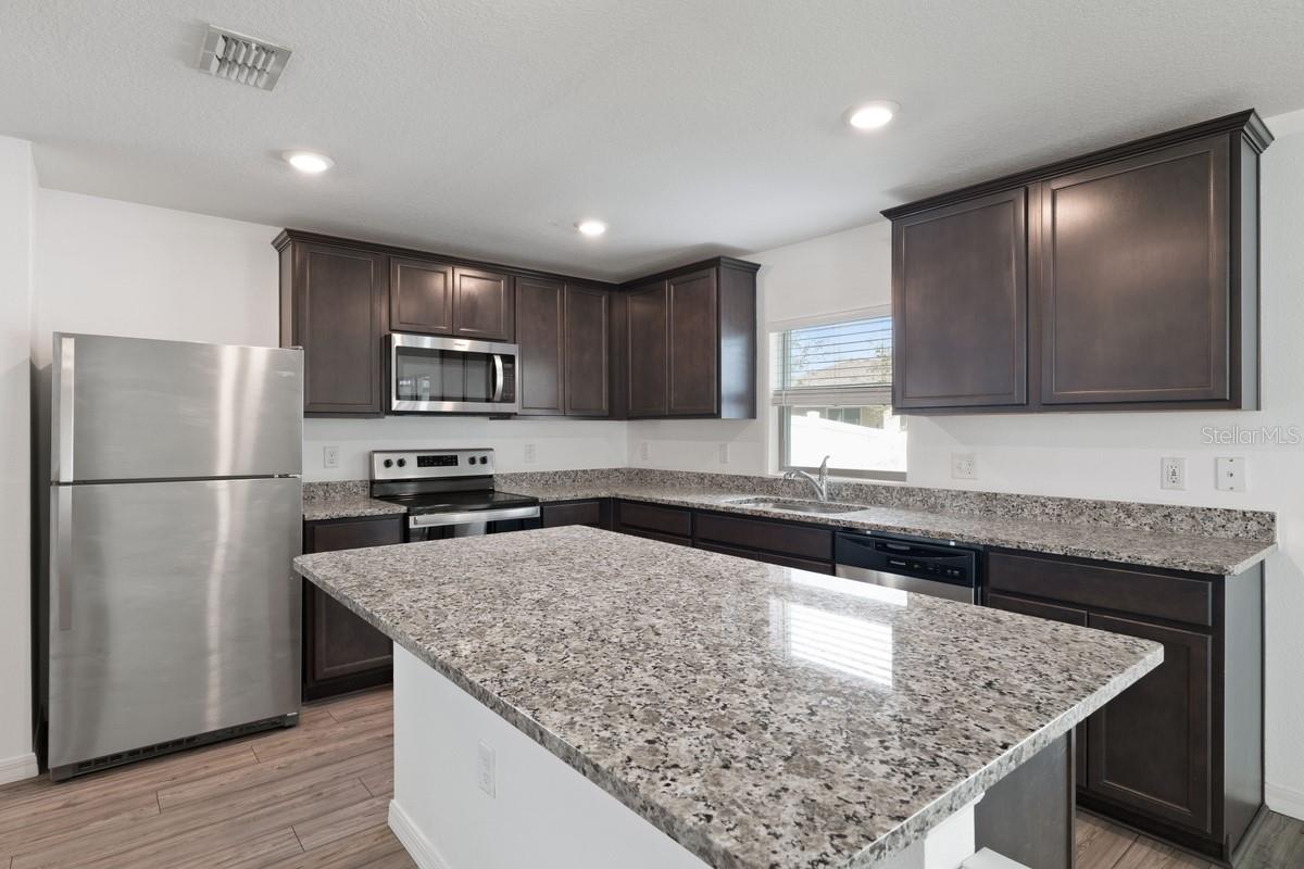 1136 Sea Pines, Tavares, FL 32778