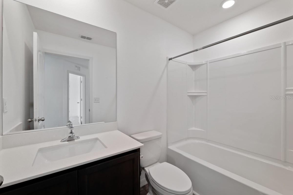 1136 Sea Pines, Tavares, FL 32778