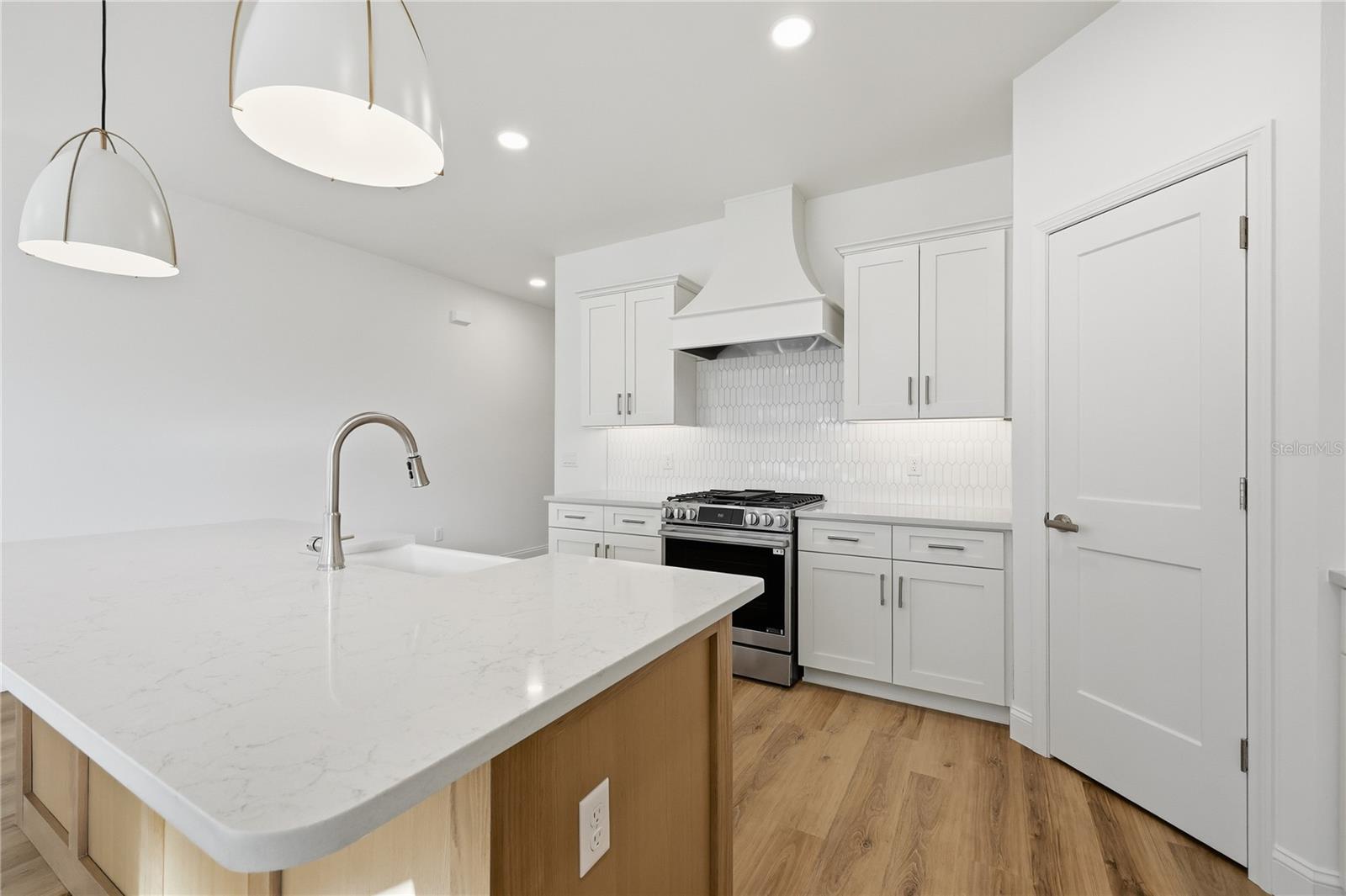 1064 67th, Gainesville, FL 32607