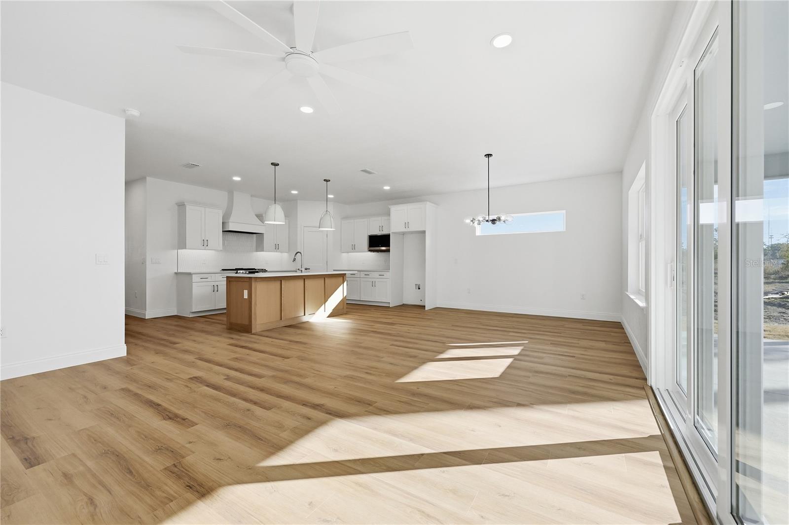 1064 67th, Gainesville, FL 32607