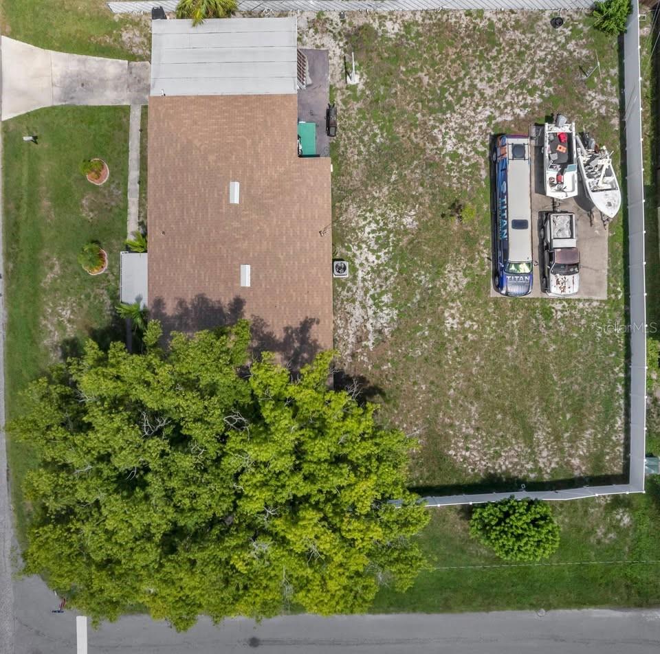 5230 11th, Gulfport, FL 33707