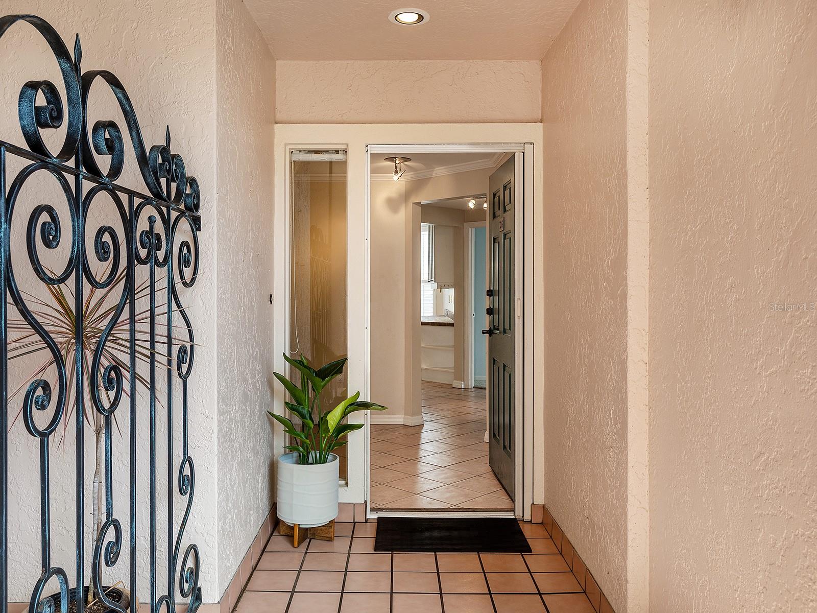 5420 Eagles Point Unit 106, Sarasota, FL 34231