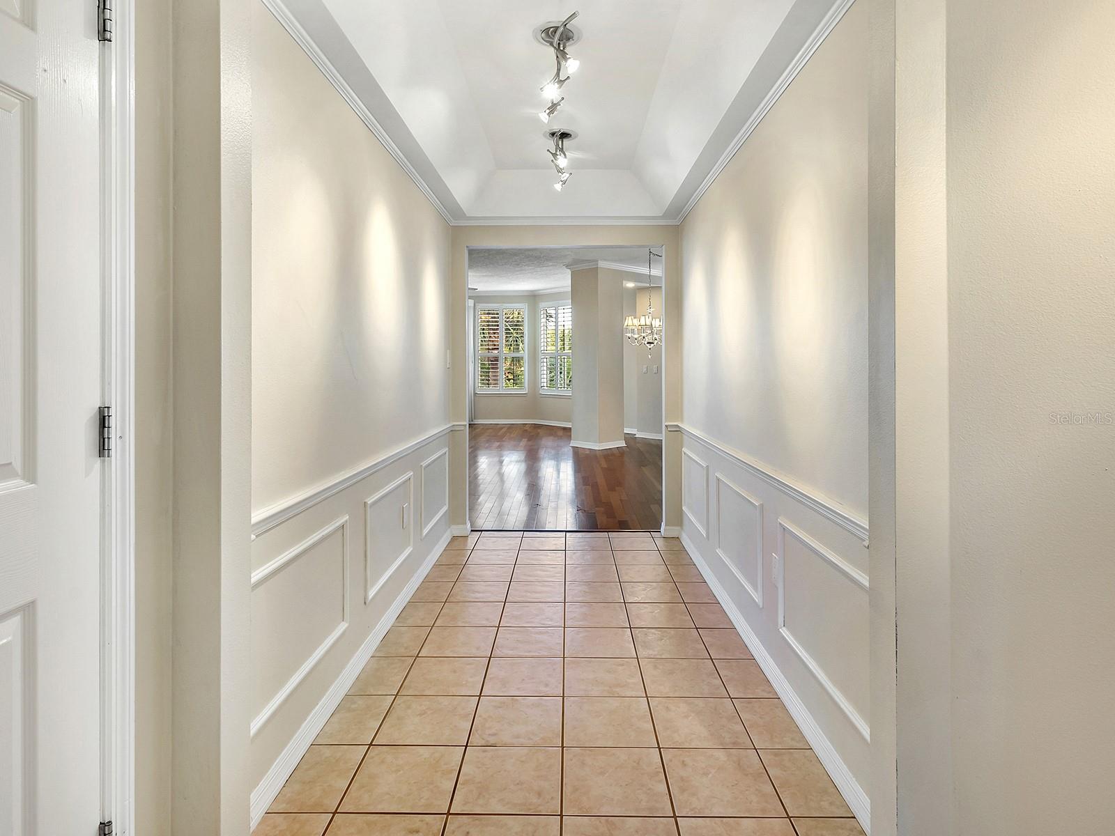 5420 Eagles Point Unit 106, Sarasota, FL 34231