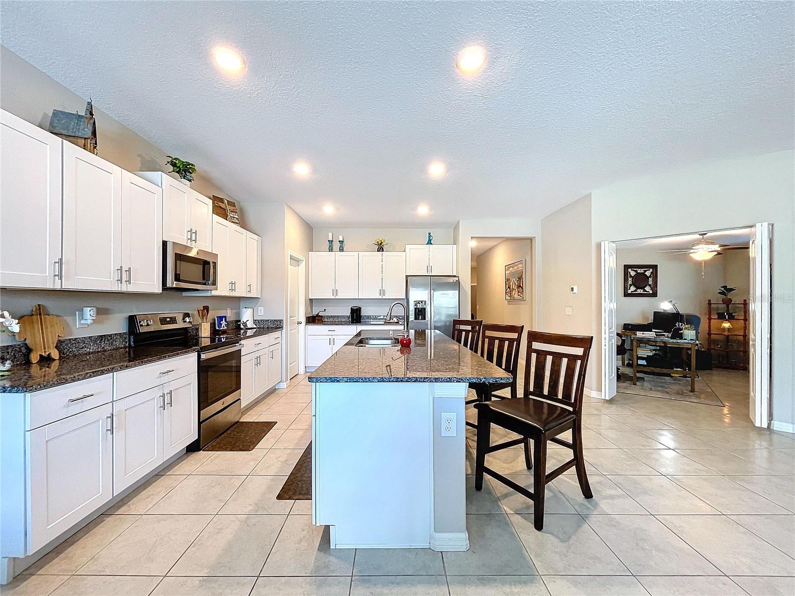 197 Rain Berry, Ruskin, FL 33570