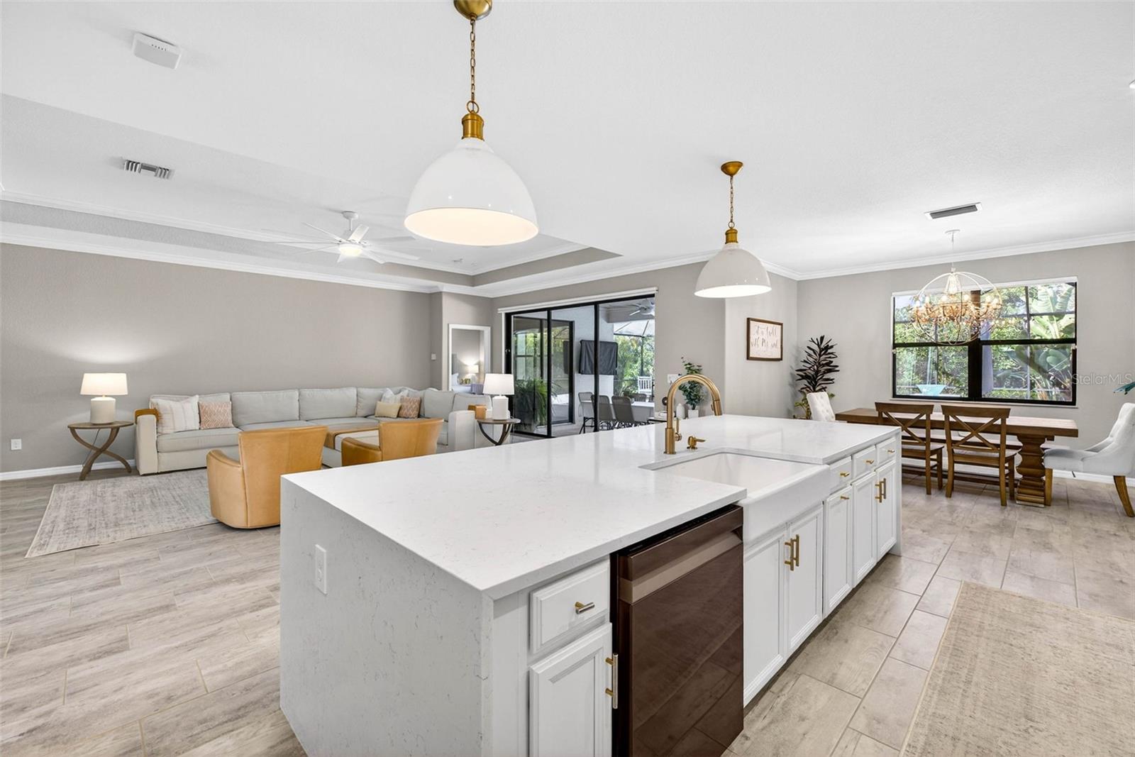 710 Acacia, Bradenton, FL 34212