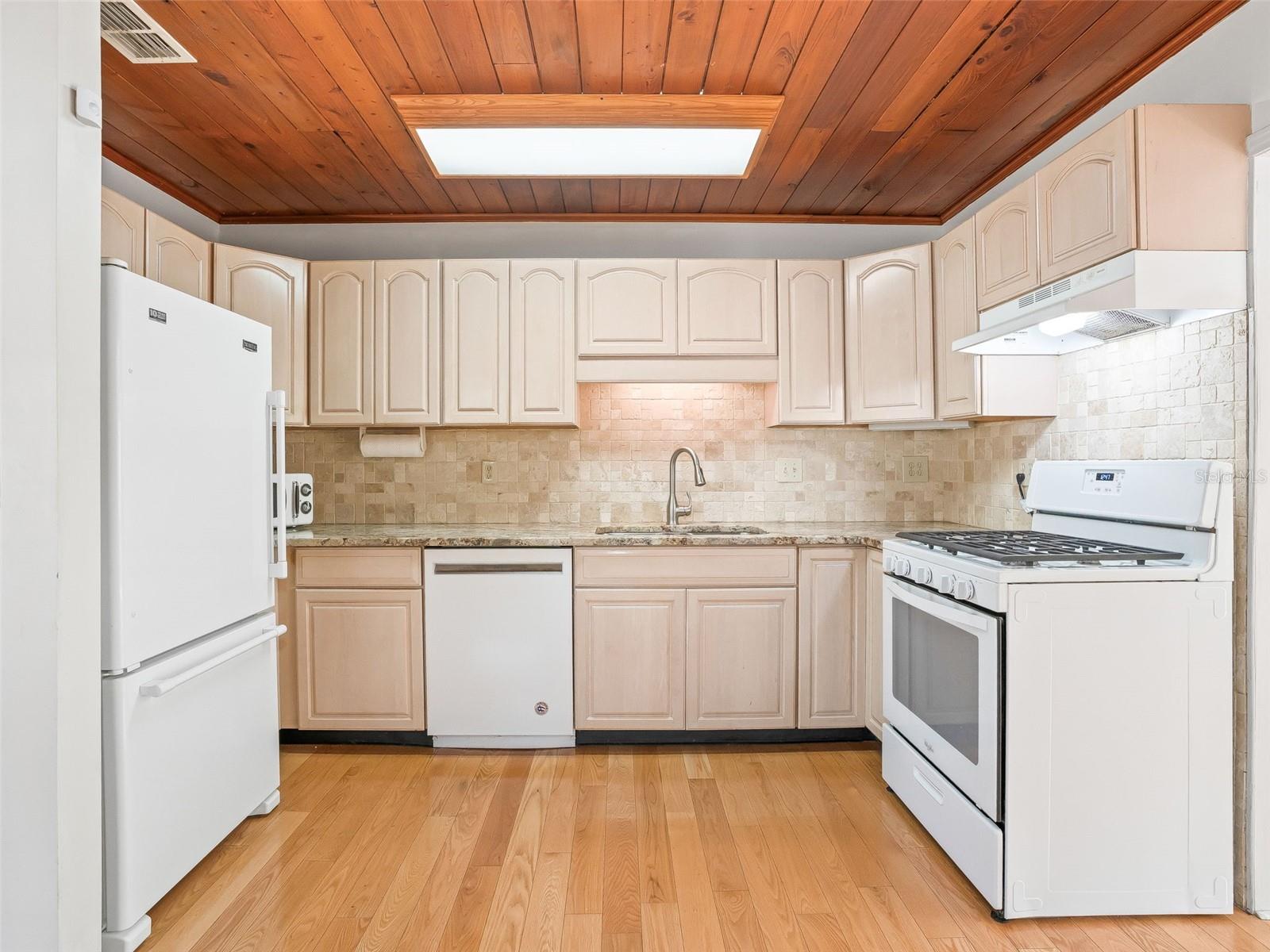 8701 Cr 647 S, Bushnell, FL 33513